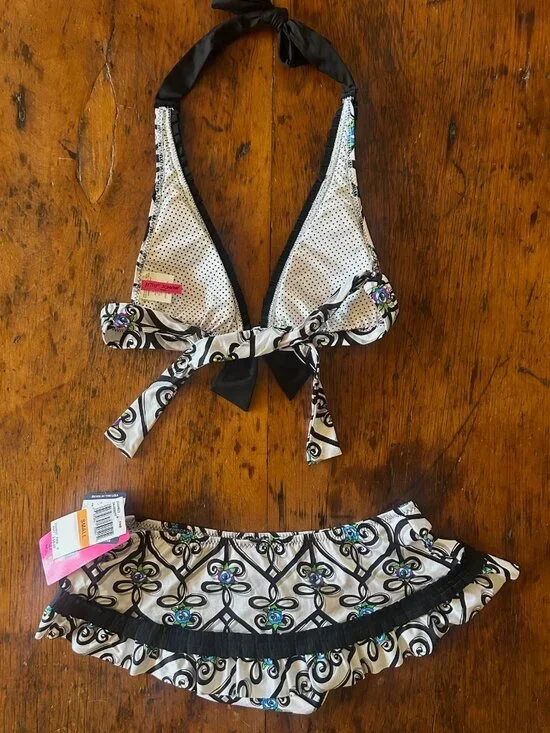 Vintage Betsey Johnson Skirted Bikini Set - Picture 7 of 8